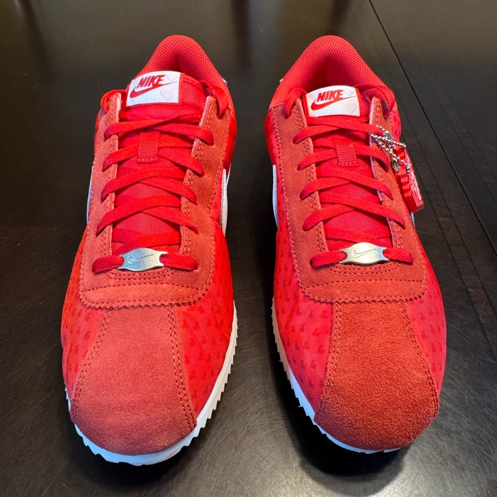 New Nike Cortez Valentines Day Heart Sneaker Shoes - Picture 6 of 16